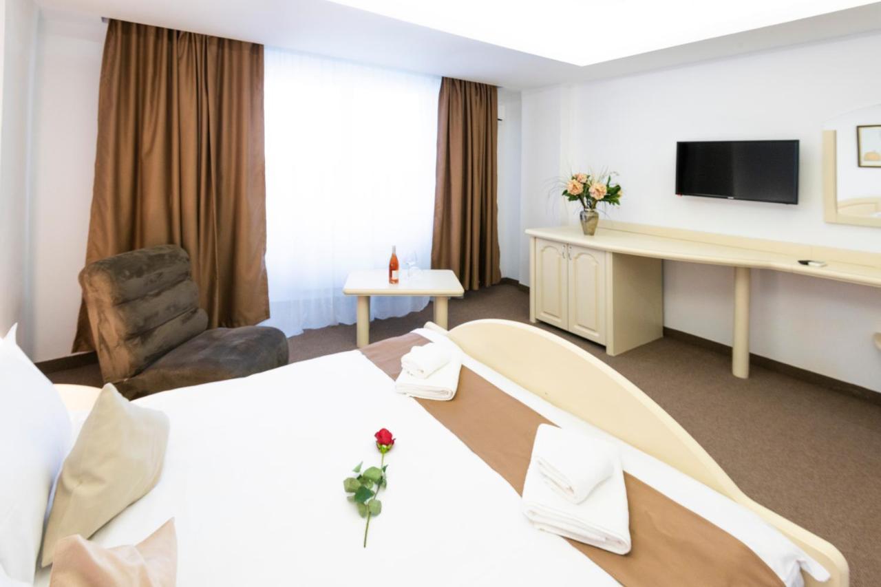 Hotel Randy コンスタンツァ エクステリア 写真