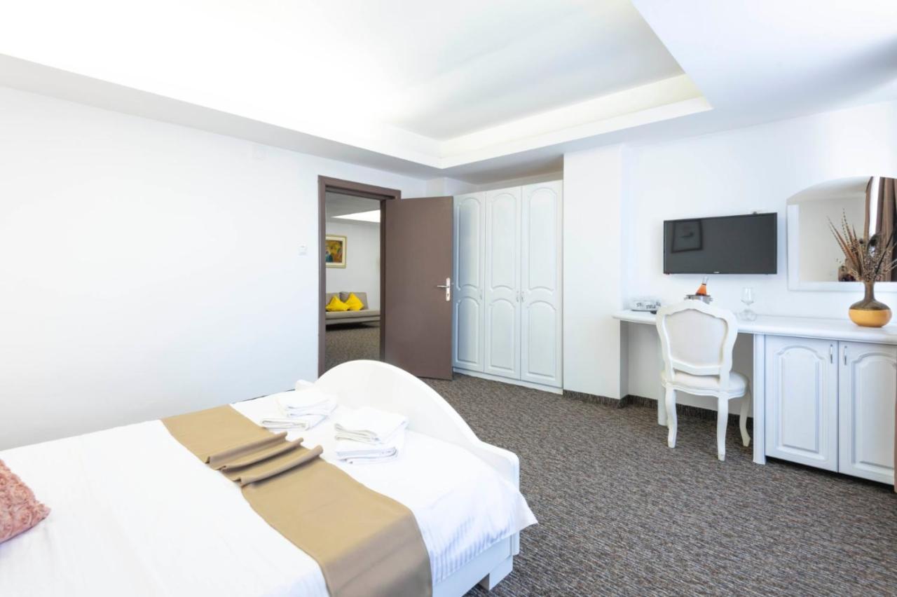 Hotel Randy コンスタンツァ エクステリア 写真