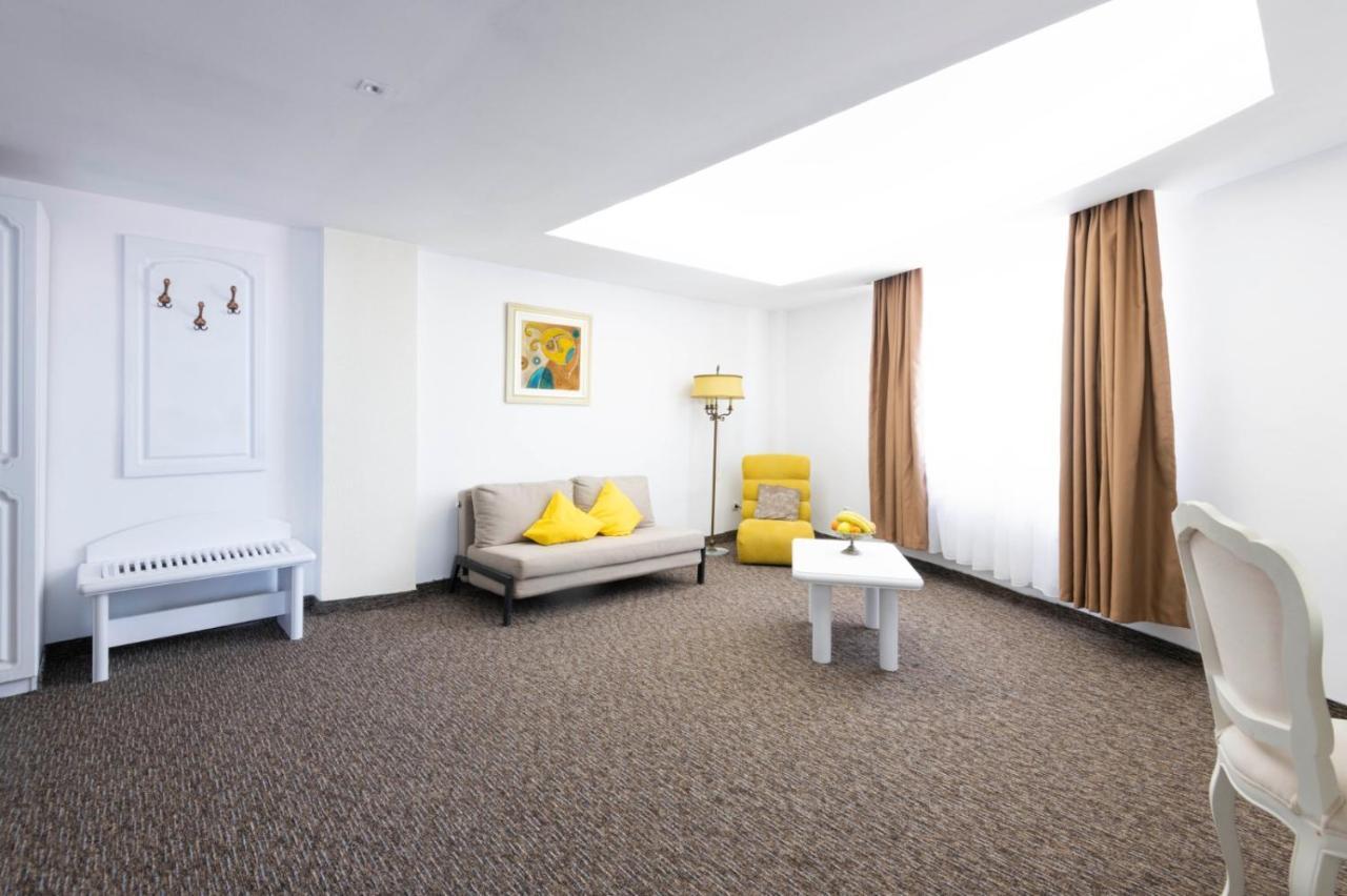 Hotel Randy コンスタンツァ エクステリア 写真