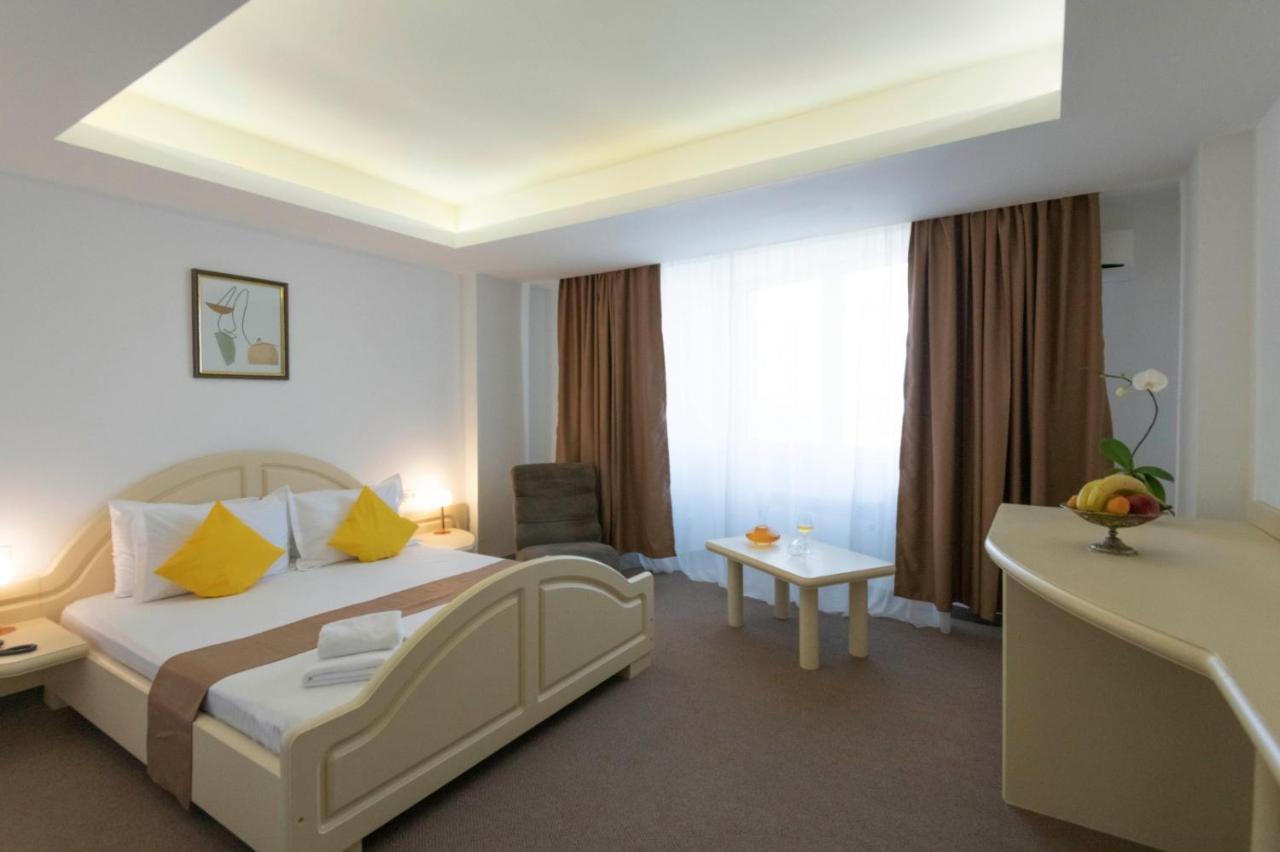 Hotel Randy コンスタンツァ エクステリア 写真