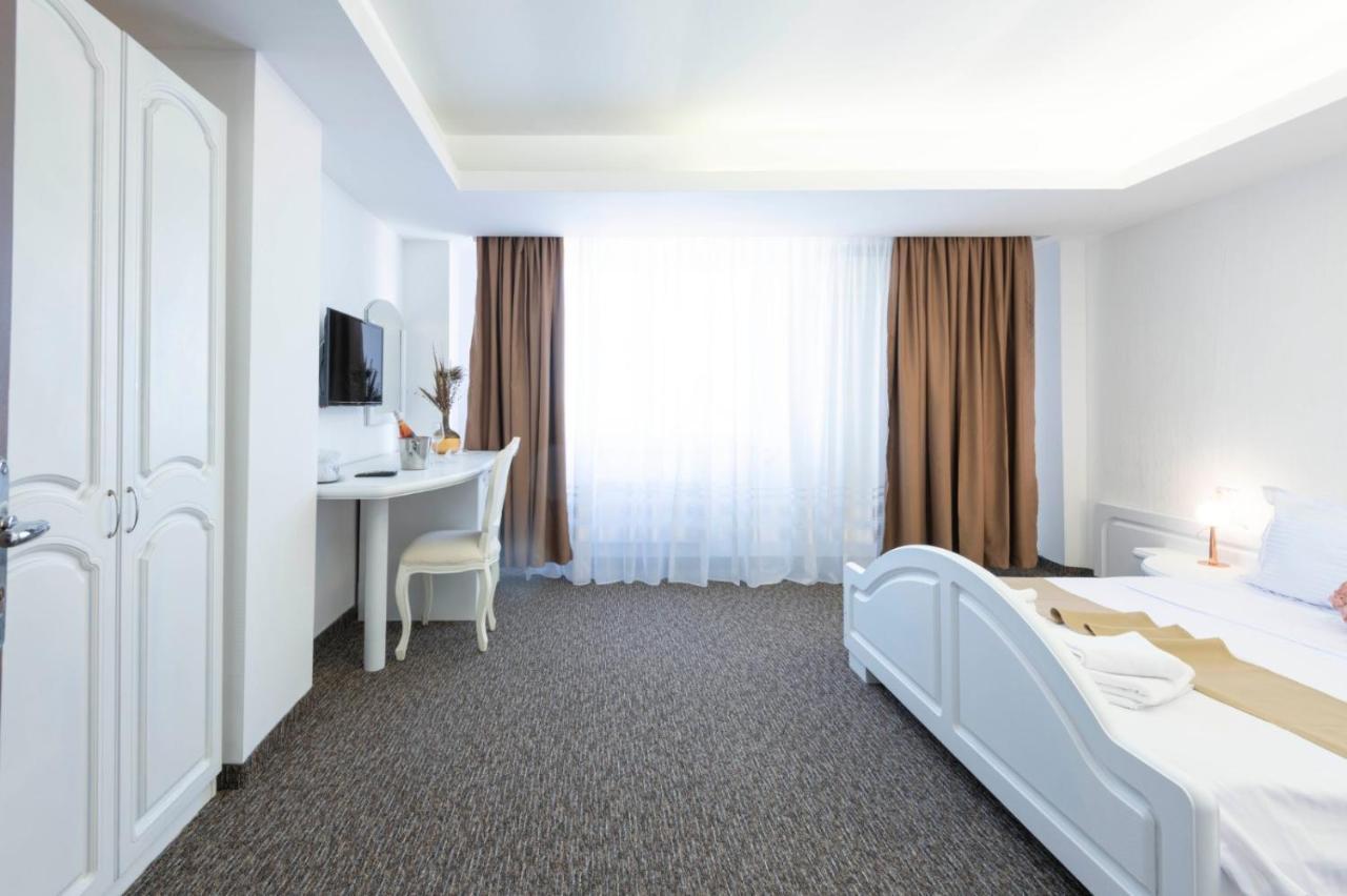 Hotel Randy コンスタンツァ エクステリア 写真