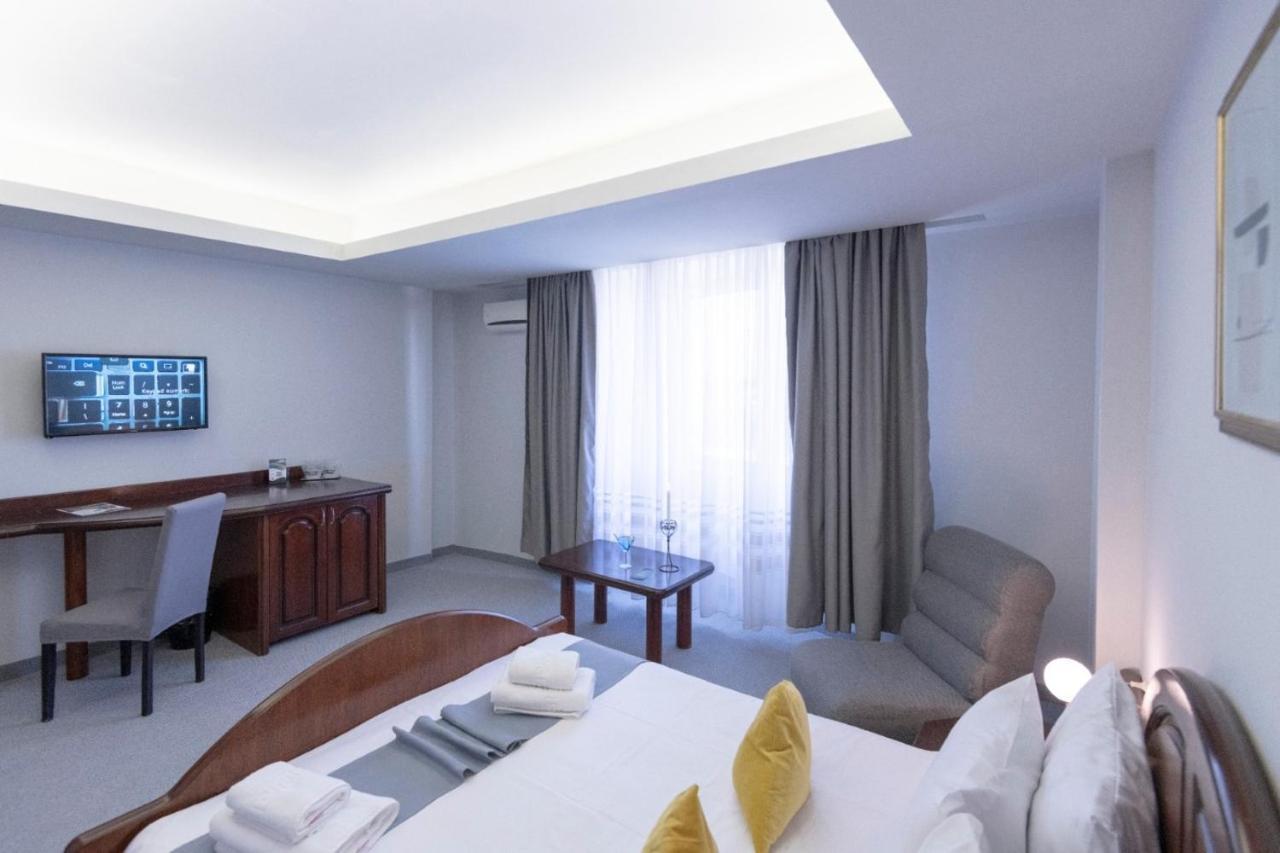 Hotel Randy コンスタンツァ エクステリア 写真