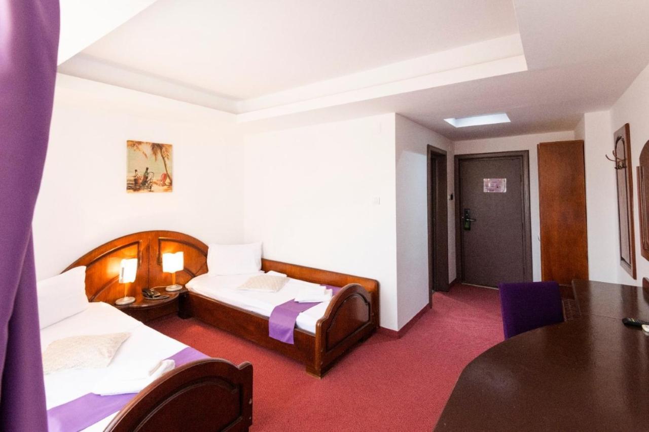 Hotel Randy コンスタンツァ エクステリア 写真